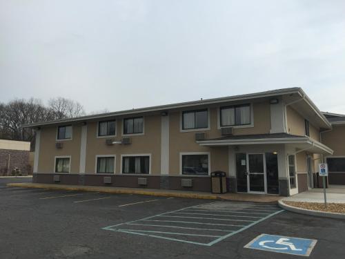 Imagen general del Hotel Travel Inn, Portage. Foto 1