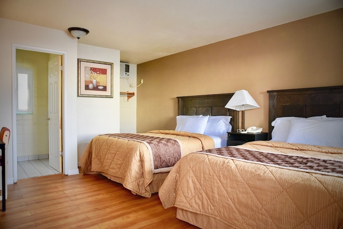 Imagen de la habitación del Hotel Travel Inn, Redding. Foto 9