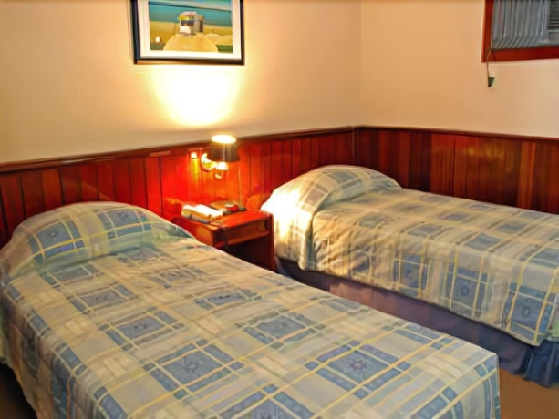 Imagen de la habitación del Hotel Travel Inn Saint Charles. Foto 5