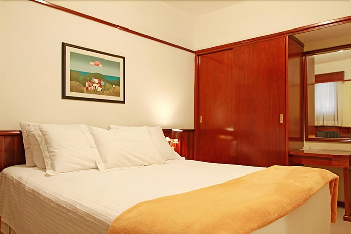 Imagen de la habitación del Hotel Travel Inn Saint Charles. Foto 6