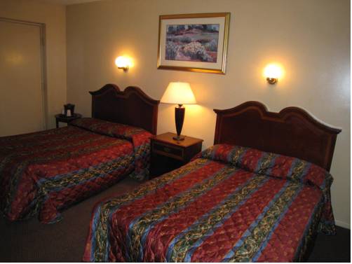 Imagen de la habitación del Hotel Travel Inn & Suites Flemington. Foto 16