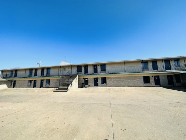 Imagen general del Hotel Travel Inn and Suites, Emporia. Foto 3