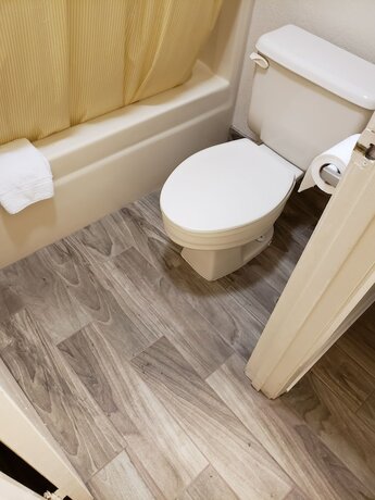 Imagen general del Hotel Travel Inn of Buford. Foto 4