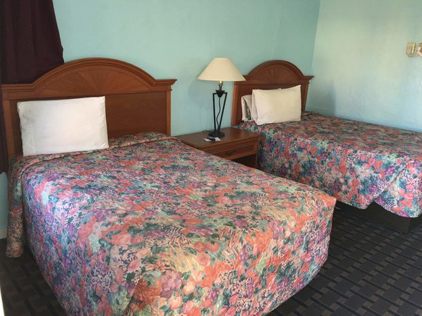 Imagen de la habitación del Hotel Travel Inn of Daytona. Foto 8