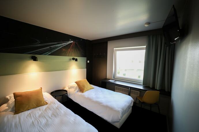 Imagen de la habitación del Hotel Travel Kruisem. Foto 14