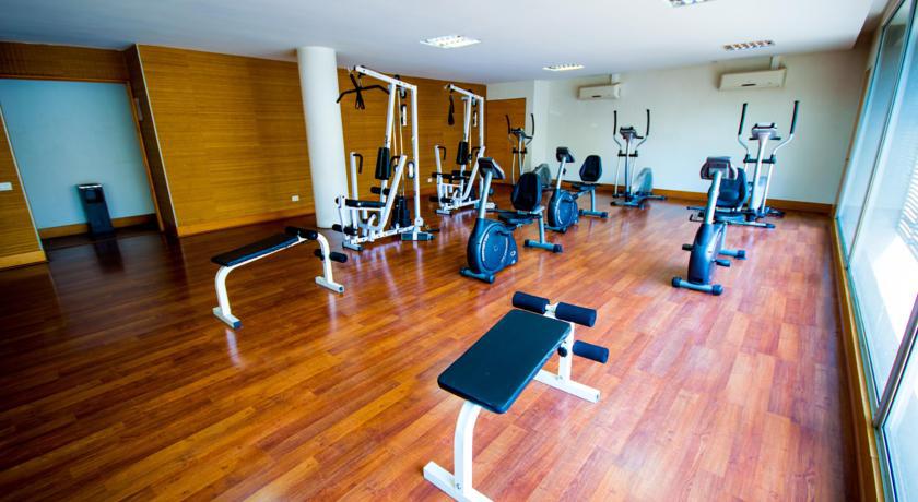Imagen de los interiores del Hotel Travel Suites, Providencia. Foto 7