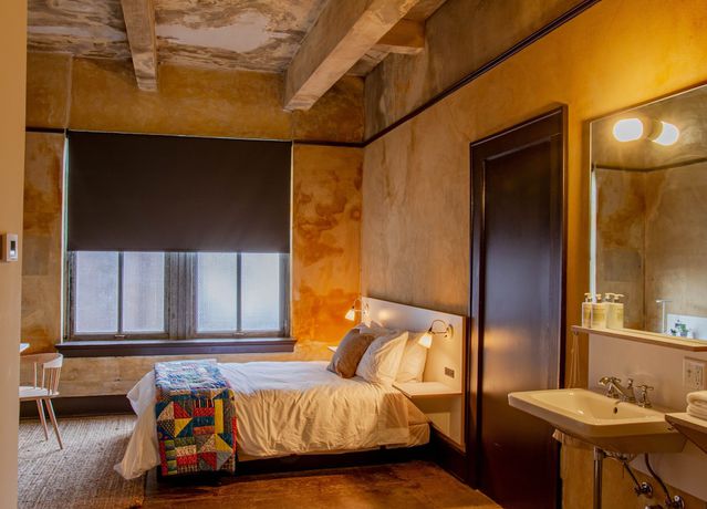 Imagen de la habitación del Hotel Travelers. Foto 3