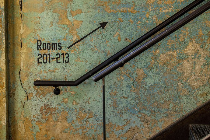 Imagen de los interiores del Hotel Travelers. Foto 17