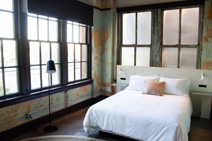 Imagen de la habitación del Hotel Travelers. Foto 14