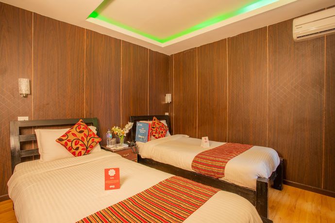 Imagen de la habitación del Hotel Traveler\'s Holiday Inn. Foto 9