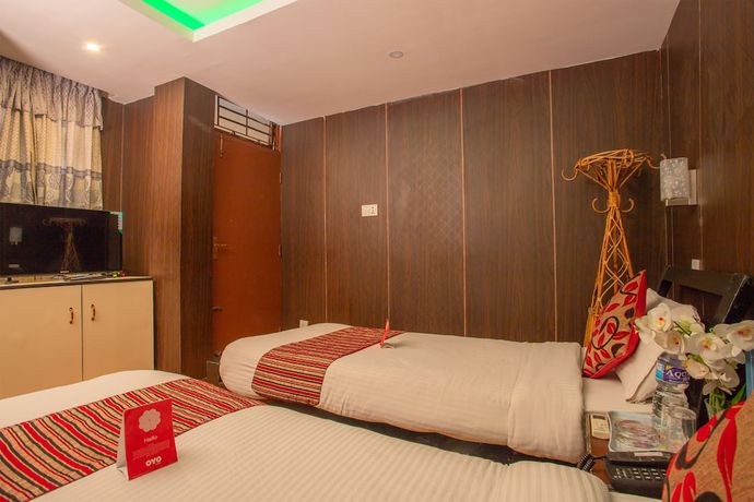 Imagen de la habitación del Hotel Traveler\'s Holiday Inn. Foto 11