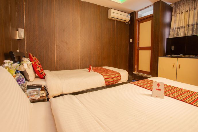 Imagen de la habitación del Hotel Traveler\'s Holiday Inn. Foto 13