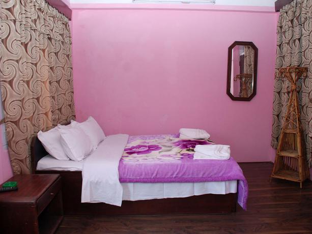 Imagen de la habitación del Hotel Travelers Home. Foto 5