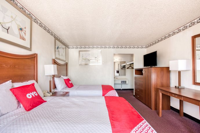 Imagen de la habitación del Hotel Travelers Inn By OYO, Templeton VA. Foto 8