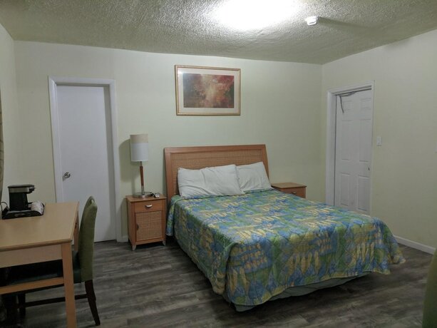 Hotel Travelers Inn Clearwater Baratísimo! - Quehoteles