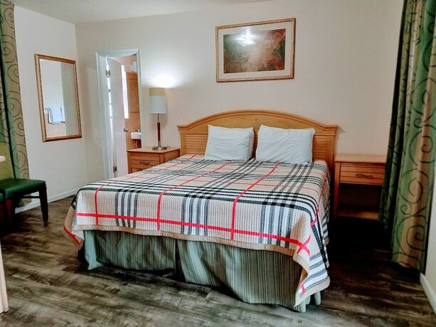 Imagen general del Hotel Travelers Inn Clearwater. Foto 5