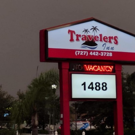 Imagen general del Hotel Travelers Inn Clearwater. Foto 11