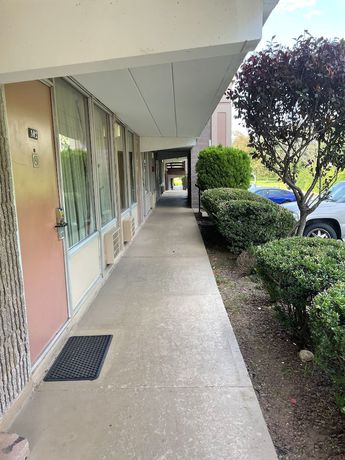 Imagen de los interiores del Hotel Travelers Inn, Dayton. Foto 19