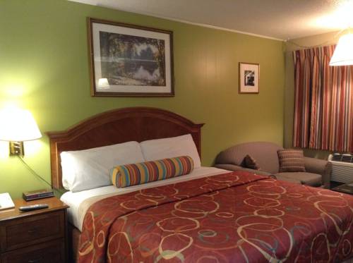 Imagen de la habitación del Hotel Travelers Inn Eugene University. Foto 4