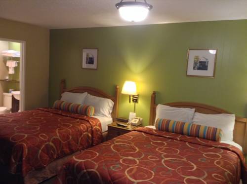 Imagen de la habitación del Hotel Travelers Inn Eugene University. Foto 11