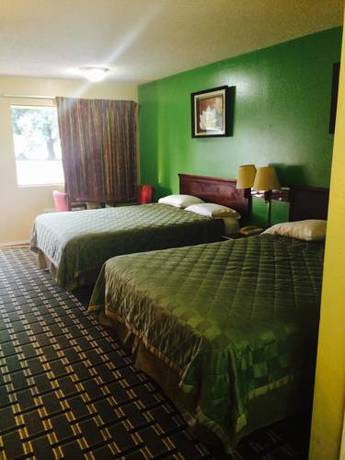 Imagen de la habitación del Hotel Traveler's Inn. Foto 7