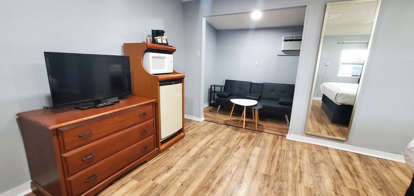 Imagen de la habitación del Hotel Travelers Inn, Flagstaff. Foto 9