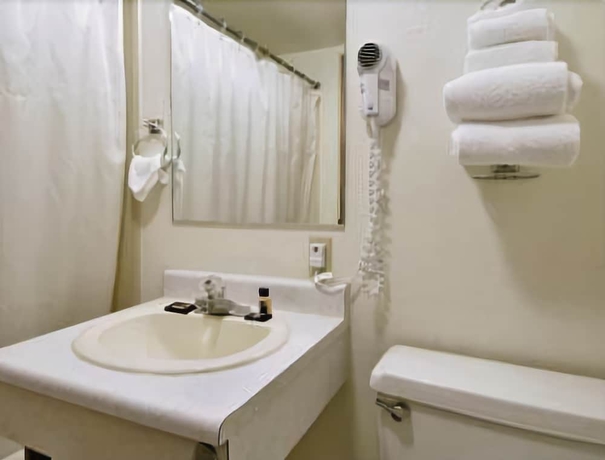 Imagen de la habitación del Hotel Traveler's Inn, Kelso. Foto 9
