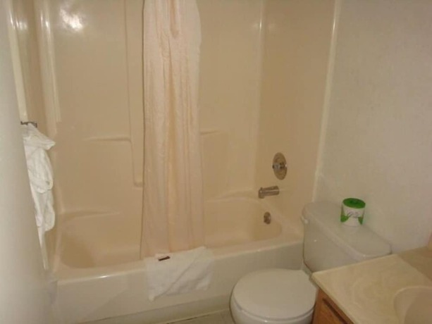 Imagen general del Hotel Travelers Inn, Lake Havasu City. Foto 1