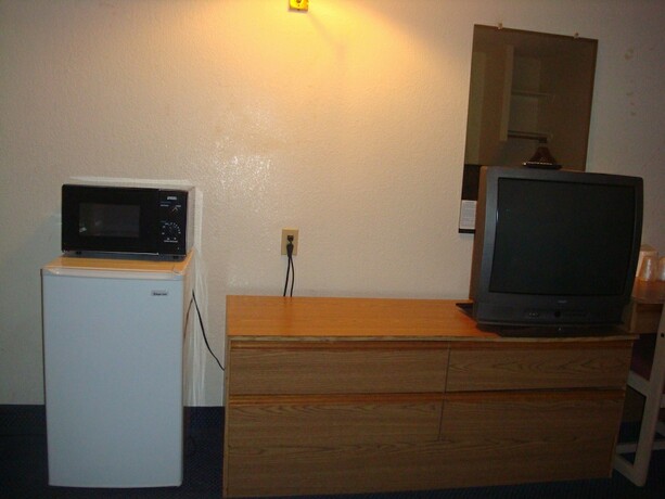 Imagen de la habitación del Hotel Travelers Inn, Lake Havasu City. Foto 18