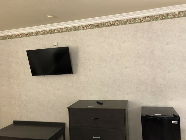 Imagen de la habitación del Hotel Travelers Inn, Lawndale. Foto 11