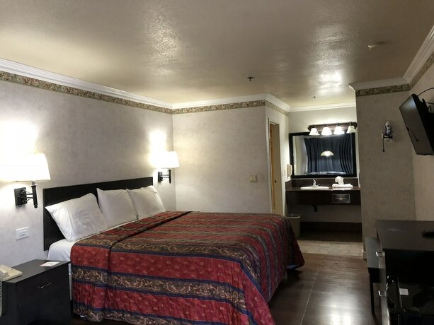 Imagen de la habitación del Hotel Travelers Inn, Lawndale. Foto 14
