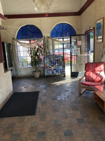 Imagen general del Hotel Travelers Inn, Lawndale. Foto 7