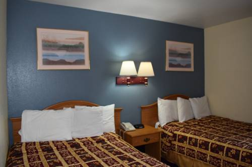 Imagen de la habitación del Hotel Travelers Inn Medford. Foto 8
