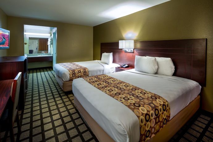 Imagen general del Hotel Travelers Inn, Phoenix. Foto 1