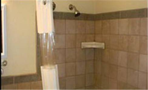 Imagen de la habitación del Hotel Traveler's Inn, Williams. Foto 4