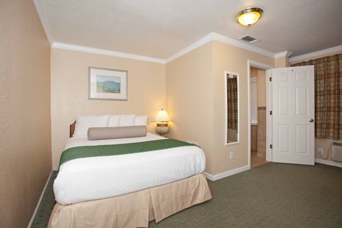 Imagen de la habitación del Hotel Traveler's Inn, Williams. Foto 9