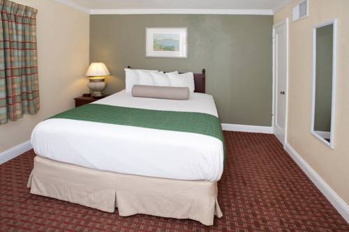 Imagen de la habitación del Hotel Traveler's Inn, Williams. Foto 10