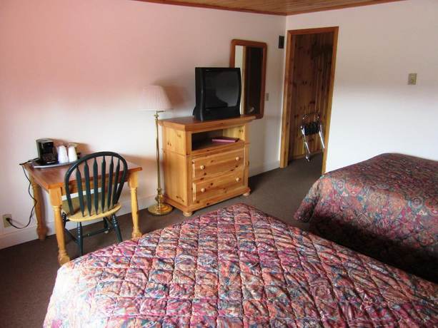 Imagen de la habitación del Hotel Traveler\'s Lodge. Foto 8