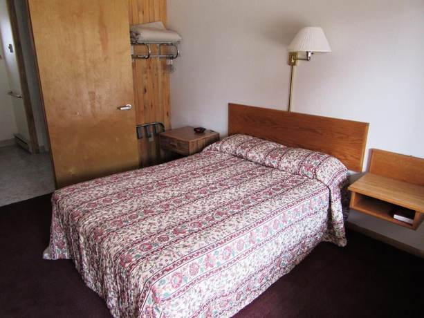 Imagen de la habitación del Hotel Traveler\'s Lodge. Foto 16
