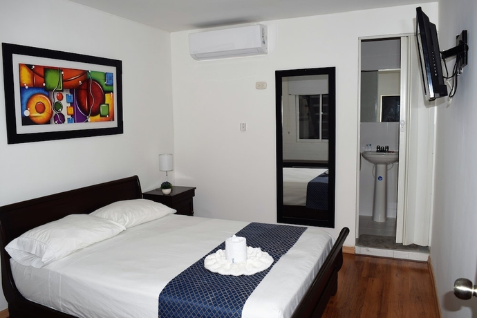 Imagen de la habitación del Hotel Travelers Sport. Foto 10