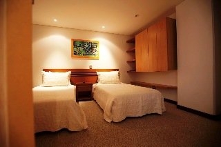 Imagen de los interiores del Hotel Travelers Suites Obelisco Apartamentos. Foto 9