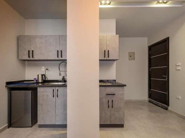 Imagen de la habitación del Hotel Travelholic Residence Golden Gates. Foto 4
