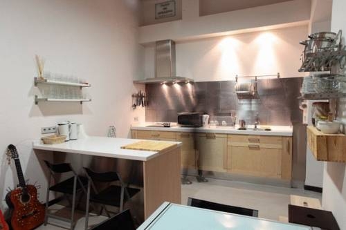 Imagen general del Hotel Traveller Box Hostel. Foto 10