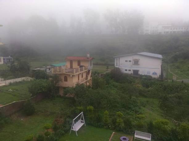 Imagen de los exteriores del Hotel Traveller Inn, Kumaon. Foto 15