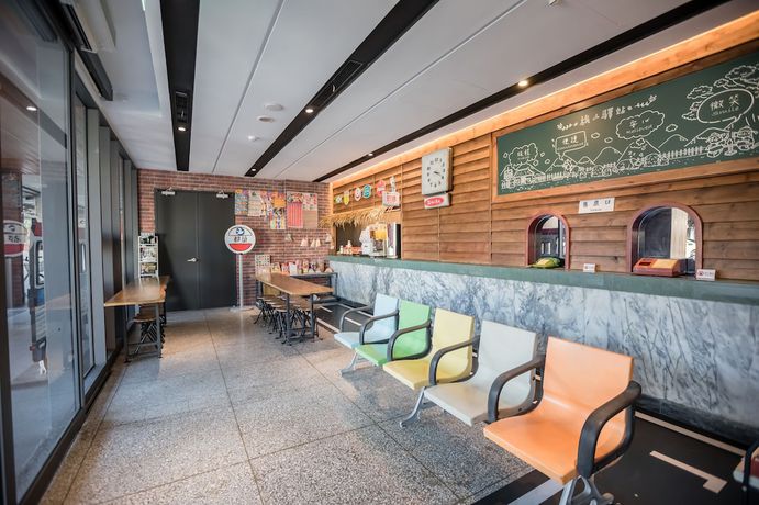 Imagen de los interiores del Hotel Traveller Inn Tiehua. Foto 15