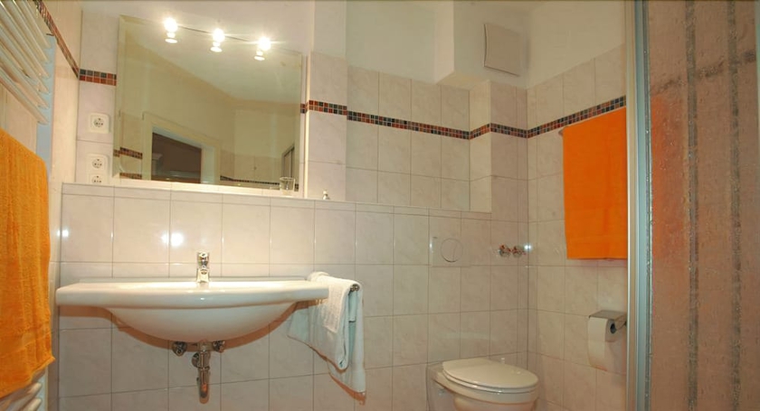 Imagen de la habitación del Hotel Traveller L&uuml;beck. Foto 6