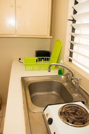 Imagen de la habitación del Hotel Travellers Beach Resort. Foto 10