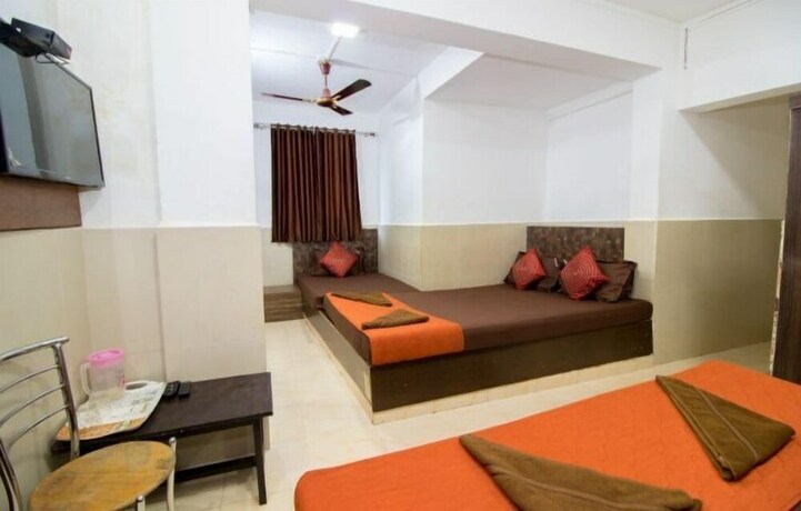 Imagen de la habitación del Hotel Travellers Inn. Foto 28