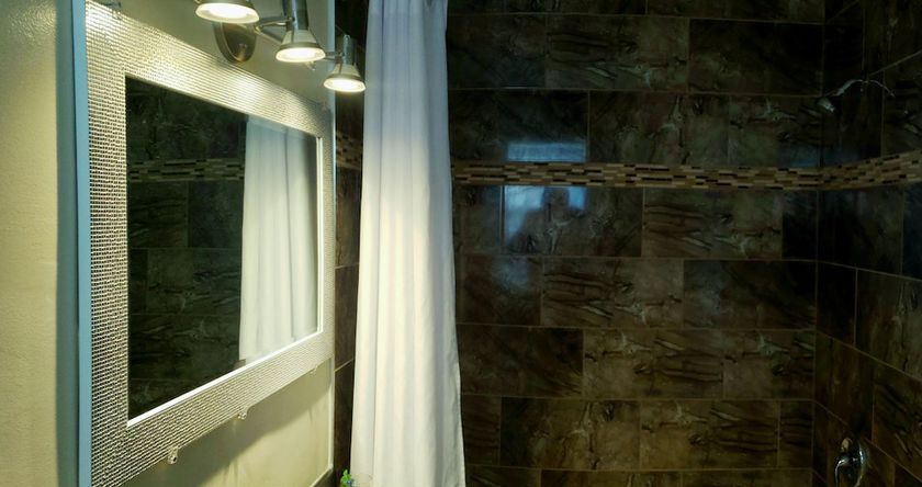 Imagen de la habitación del Hotel Travellers Motel. Foto 4