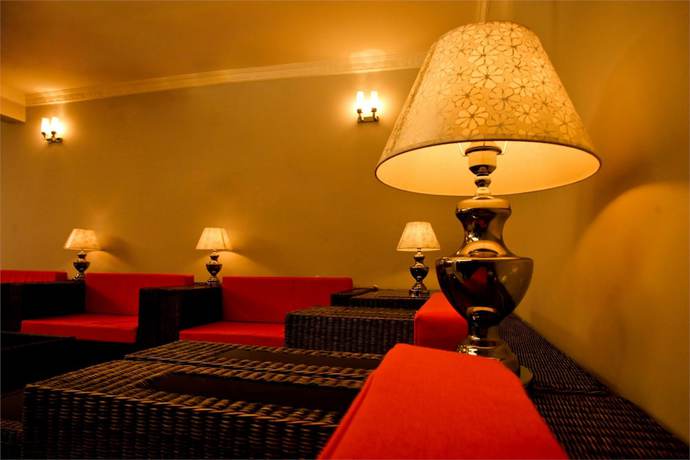 Imagen de los interiores del Hotel Travellers Nest, Kandy. Foto 10